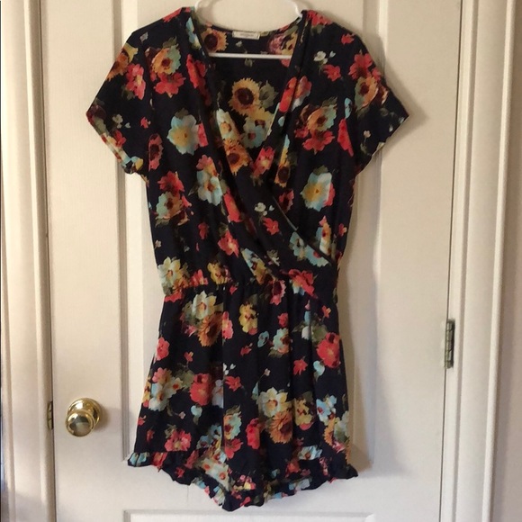 Navy and Floral Romper - Picture 1 of 5